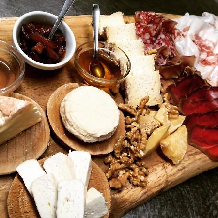 Agriturismo Di Charme E Ristorante Stallato Il Filo Di Paglia Carro Exteriér fotografie