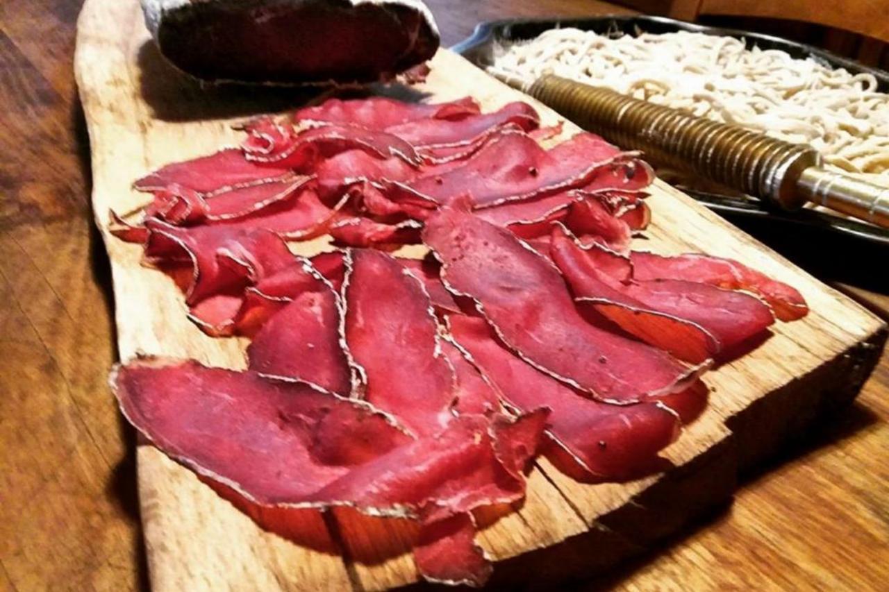 Agriturismo Di Charme E Ristorante Stallato Il Filo Di Paglia Carro Exteriér fotografie