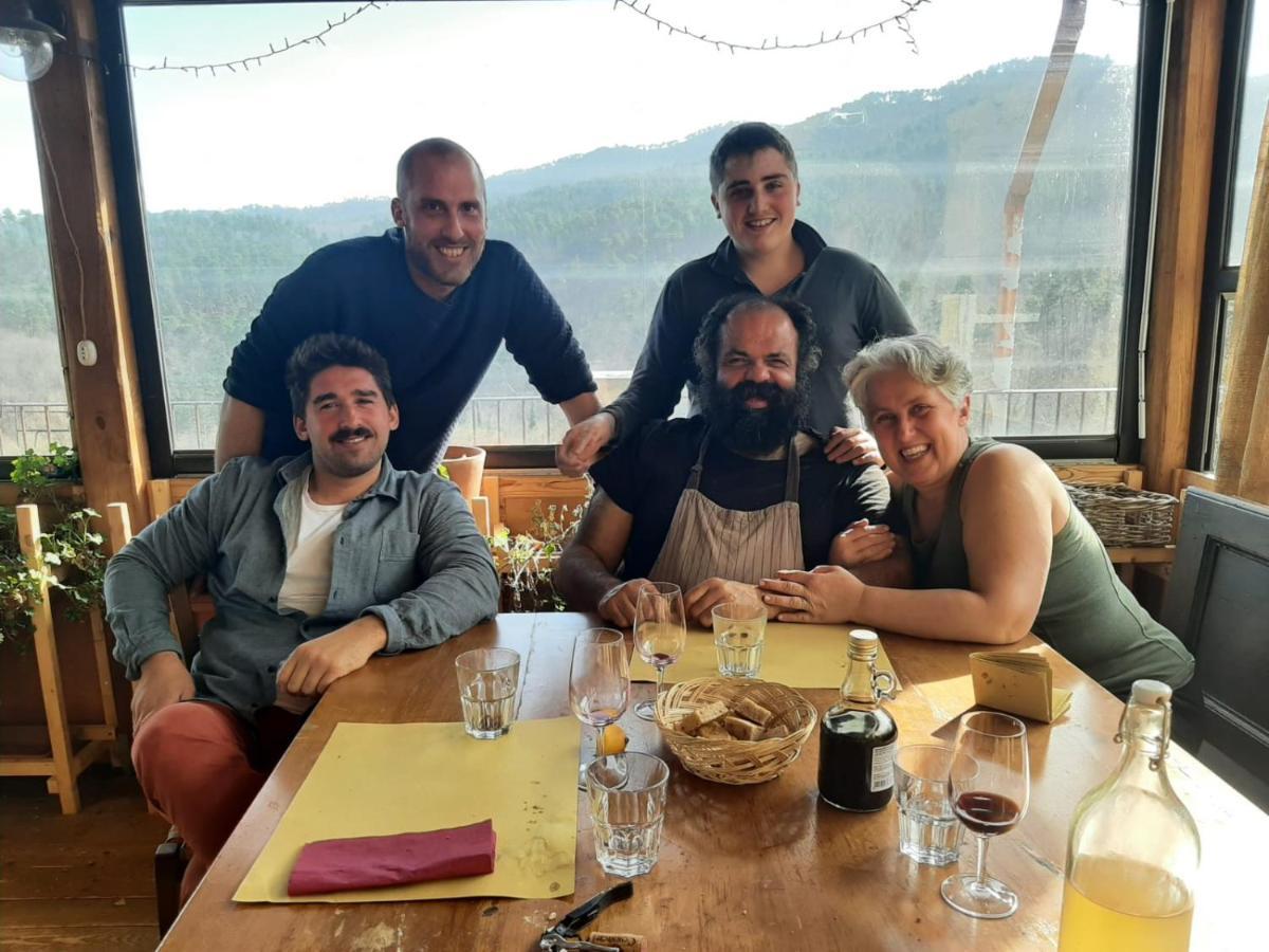 Agriturismo Di Charme E Ristorante Stallato Il Filo Di Paglia Carro Exteriér fotografie