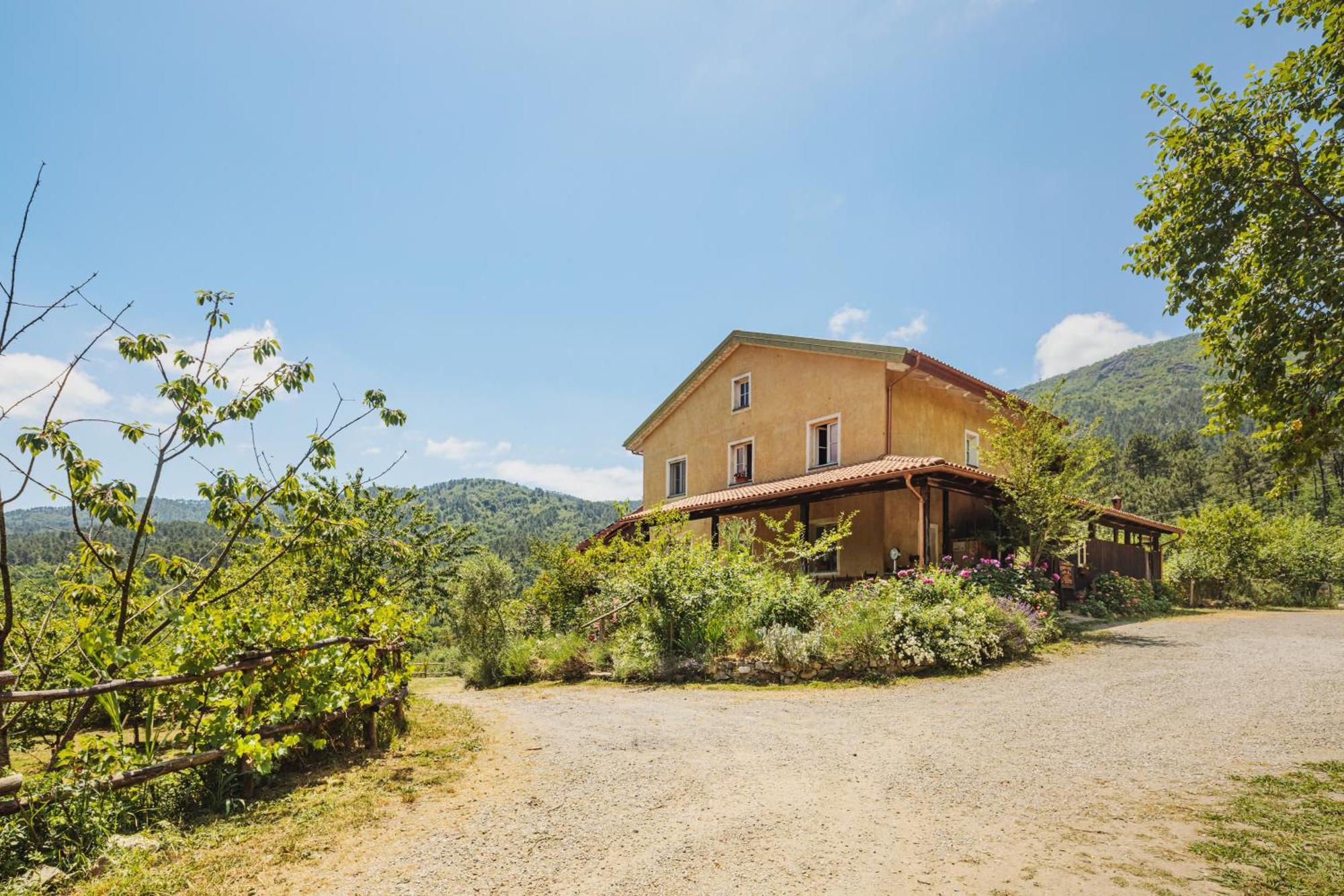Agriturismo Di Charme E Ristorante Stallato Il Filo Di Paglia Carro Exteriér fotografie
